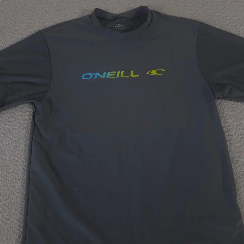 O'Neill Shirt Mens Medium Grey Rash Guard Basic Skin UPF 50+ Sun Protection Logo